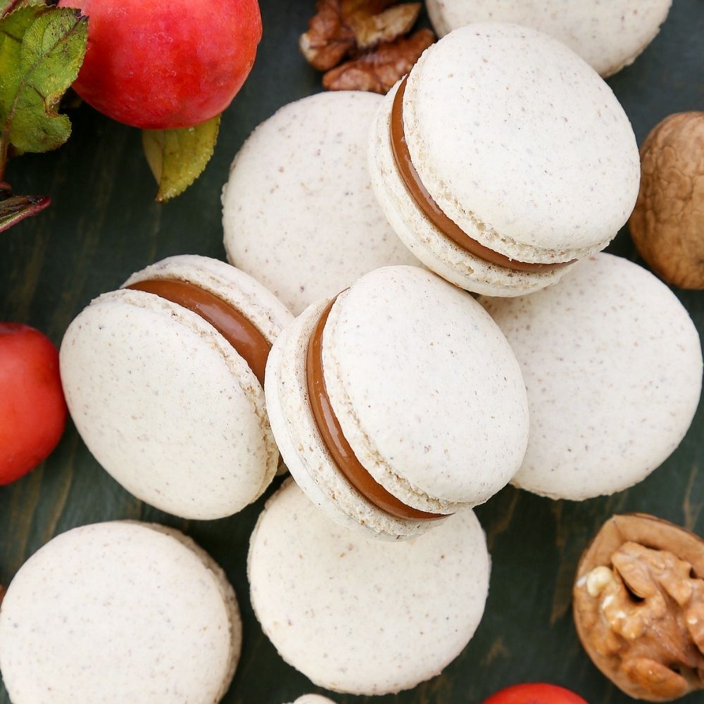 Apple and Walnut Macaron by Oleksandr Trofimenkov Video Class