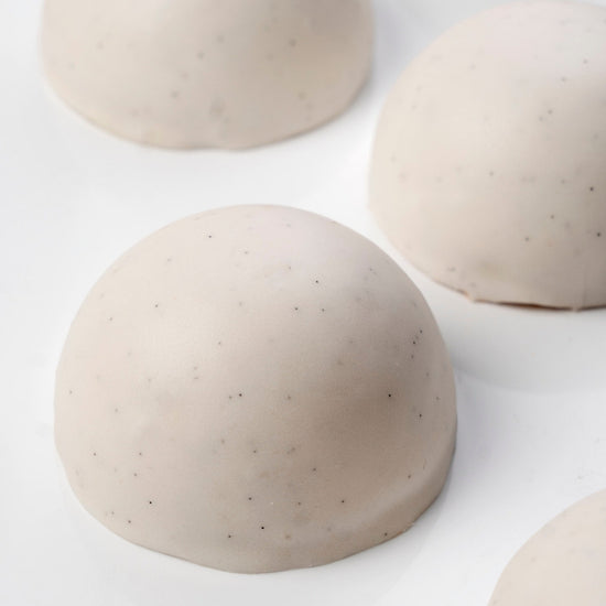 almond sablé dessert