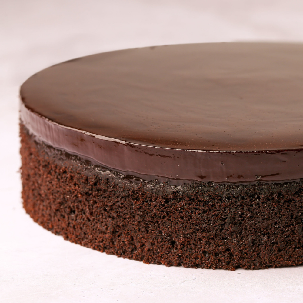 Moist Chocolate Cake by Oleksandr Trofimenkov Video Class