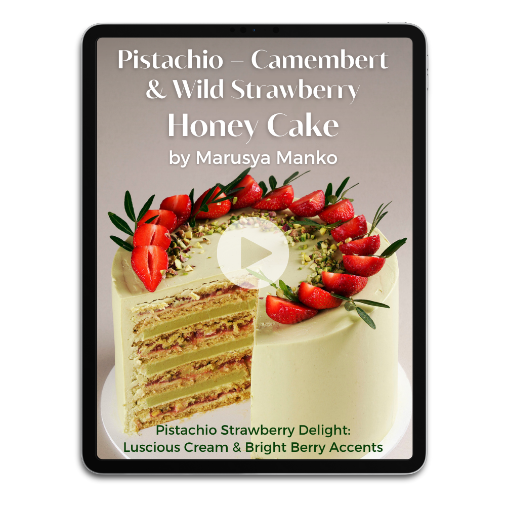 pistachio strawberry layered cake