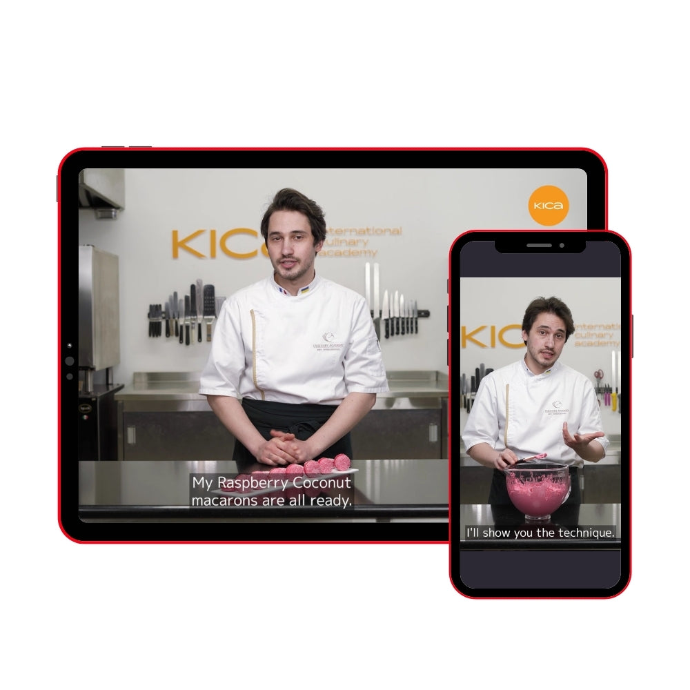 French raspberry macarons