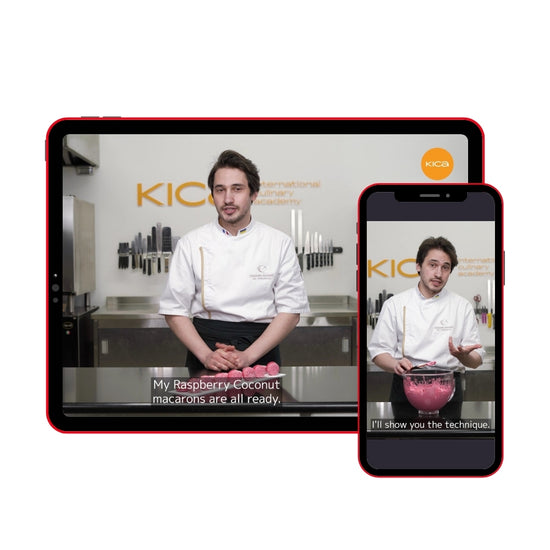 French raspberry macarons